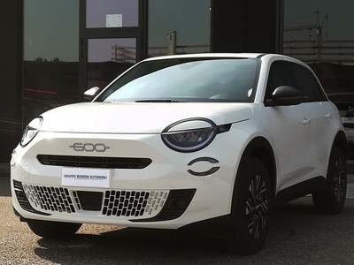 Fiat 600 1.2 hybrid 110cv edct