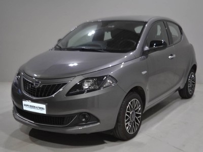 Lancia Ypsilon 1.0 firefly hybrid 70cv platino s&s