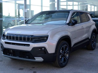 Jeep Avenger 1.2 turbo e-hybrid mhev 110cv summit fwd edct6
