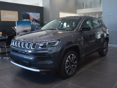 Jeep Compass 1.3 turbo t4 phev altitude 4xe at6