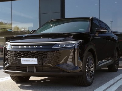 Omoda 9 1.5 tgdi plug-in shs i-awd dht3