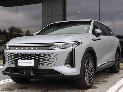 Omoda 9 PHEV 1.5TGDI - Trazione AWD DHT3 Premium (AWD) - Interni Nero
