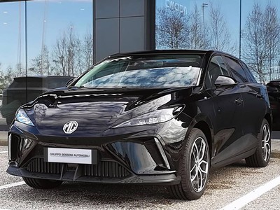 Mg MG4 luxury64
