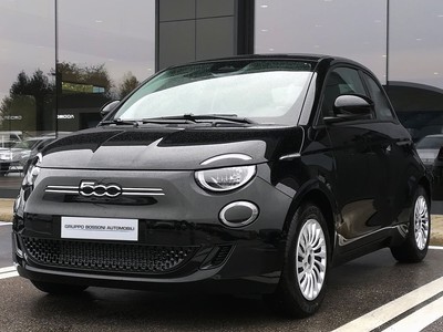 Fiat 500 500e 42 kwh entry pack tech