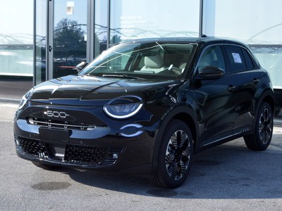 Fiat 600 1.2 hybrid 110cv la prima ii edct