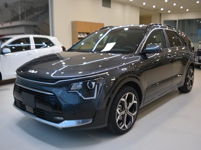 Kia Niro 1.6 gdi hybrid 129cv style dct6