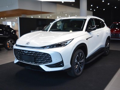 Mg HS 1.5 phev luxury auto