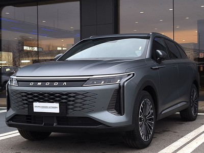 Omoda 9 shs-p 1.5 tgdi plug-in premium i-awd dht3