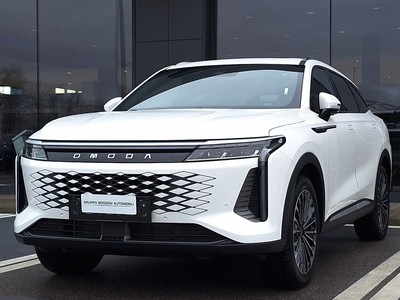 Omoda 9 PHEV 1.5TGDI - Trazione AWD DHT3 Premium (AWD) - Interni Nero