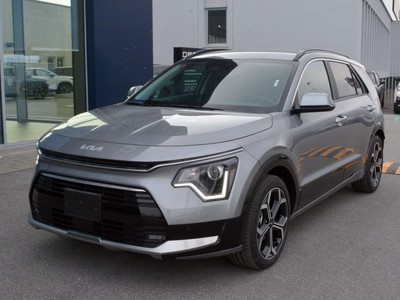 Kia Niro 1.6 gdi hev tri-fuel 126cv style dct6