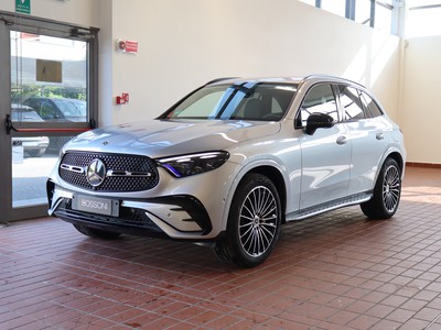 Mercedes GLC suv 300 de plug in hybrid amg line premium tech 4matic 9g-tronic