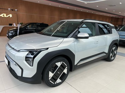 Kia EV3 81,4 kwh earth