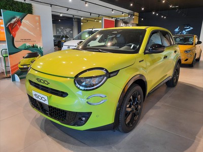 Fiat 600 1.2 hybrid 110cv sport edizione milano cortina 2026 edct