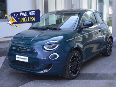 Fiat 500 500e 42 kwh la prima