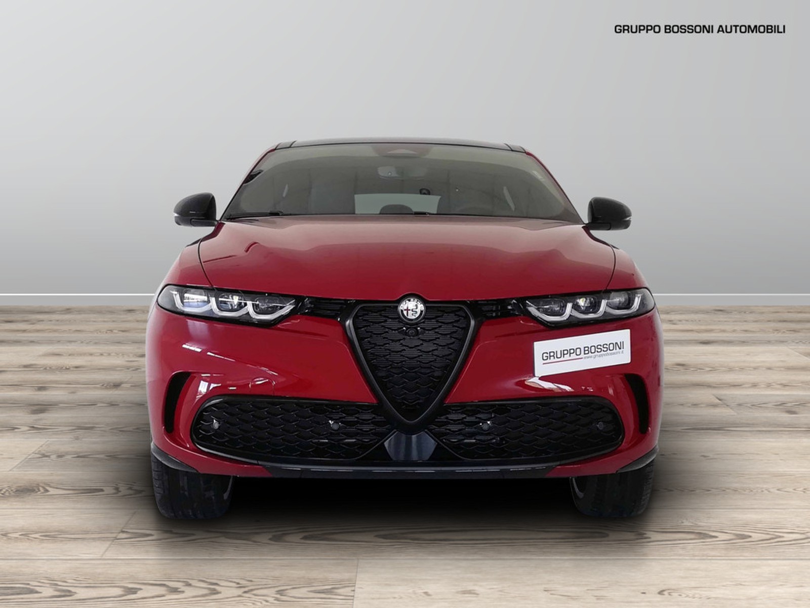 Alfa Romeo TONALE 1.3 280cv Plug in Hybrid AT6 Ti Q4 - Noleggio Lungo  Termine