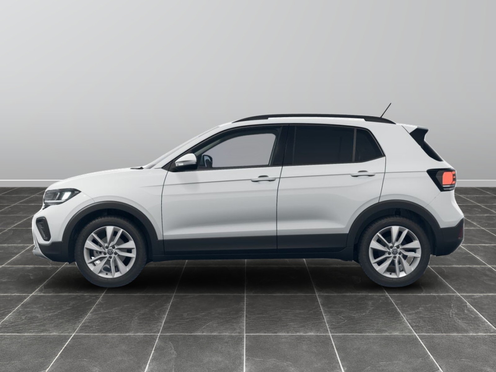 2 - Volkswagen T-Cross 1.0 tsi 95cv edition plus