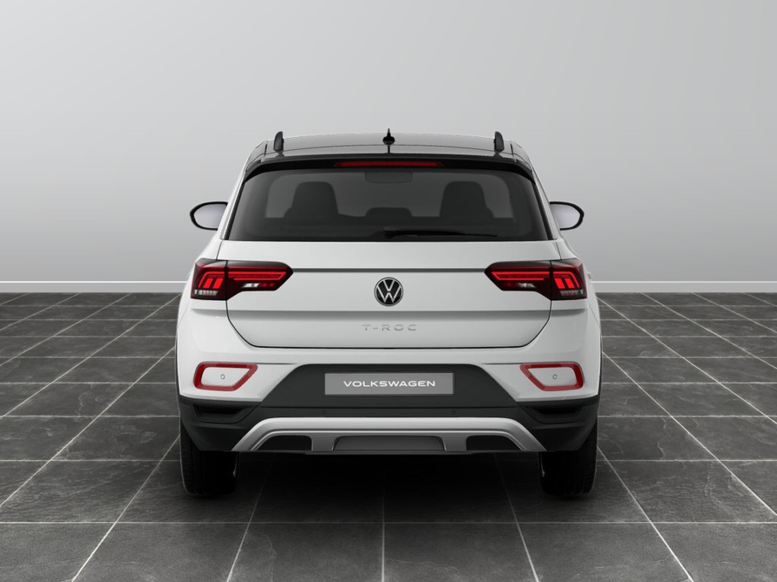 4 - Volkswagen T-Roc 2.0 tdi scr 115cv sport