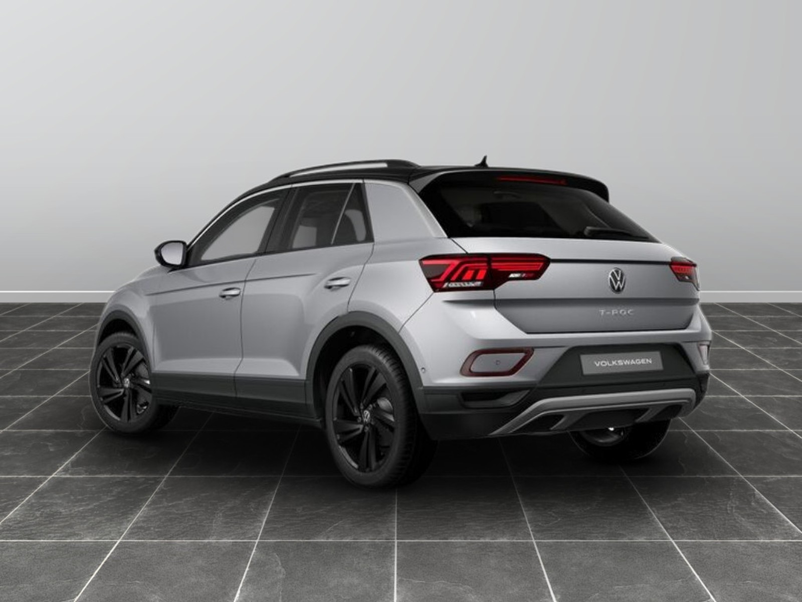 3 - Volkswagen T-Roc 2.0 tdi scr 115cv sport