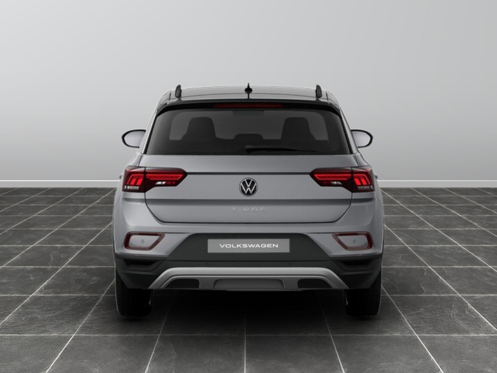 6 - Volkswagen T-Roc 2.0 tdi scr 115cv sport