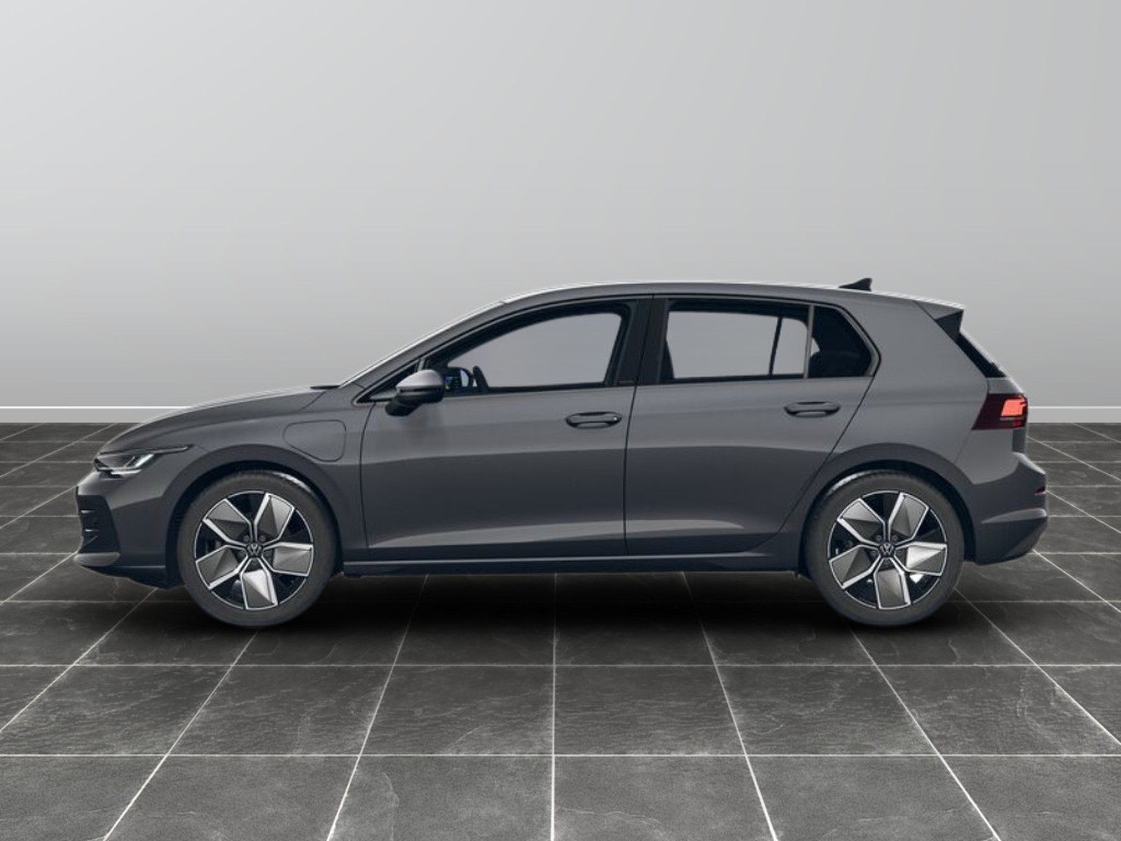 2 - Volkswagen Golf 1.5 tsi ehybrid 204cv life dsg