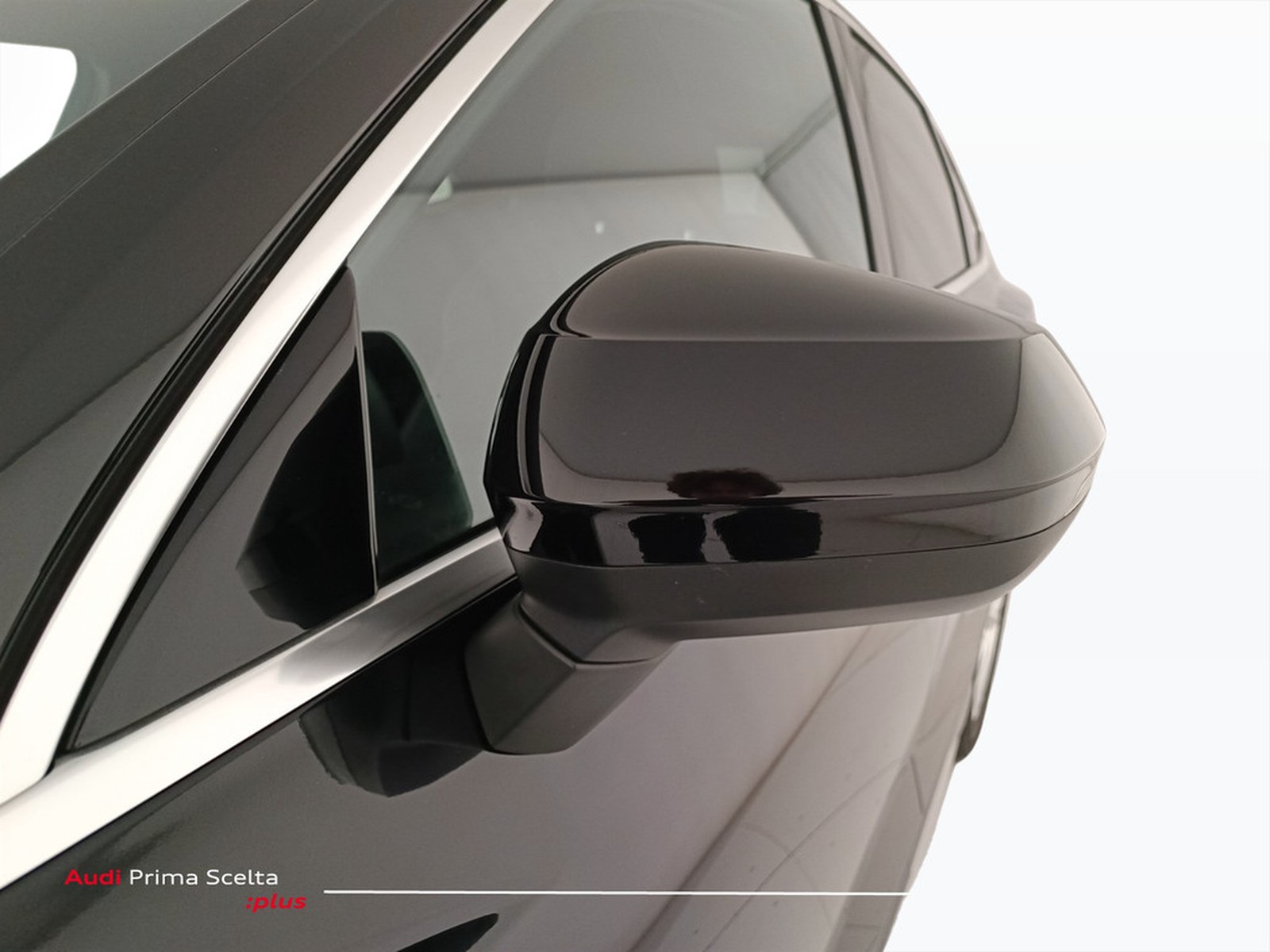 27 - Audi Q3 sportback 35 2.0 tdi s line edition s tronic