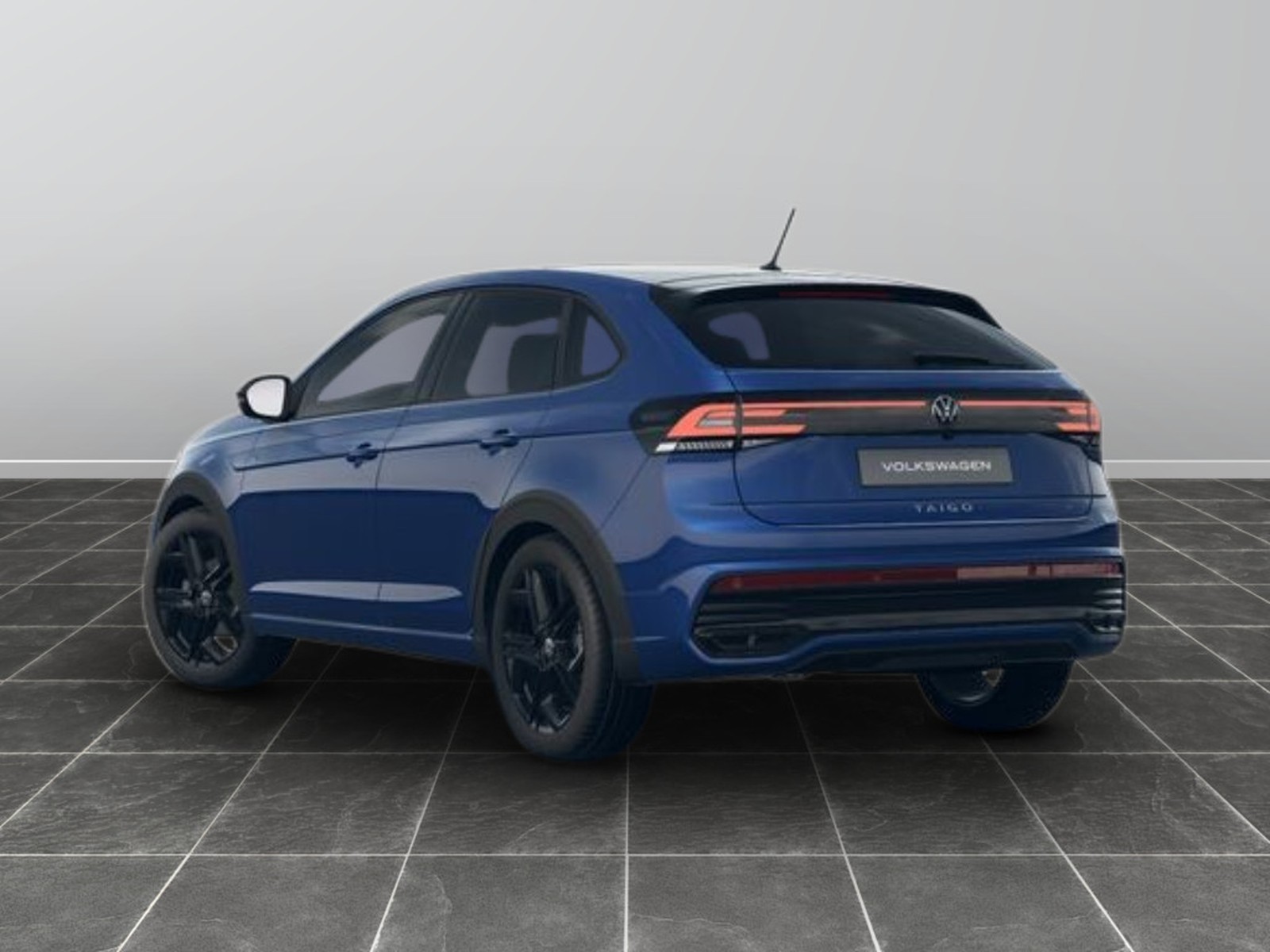 4 - Volkswagen Taigo 1.0 tsi 115cv r-line plus dsg