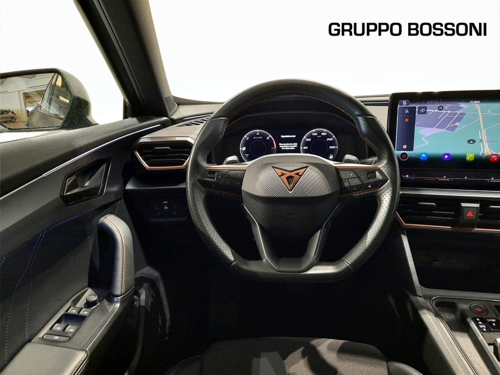 8 - Cupra Formentor 1.4 e-hybrid 204cv dsg