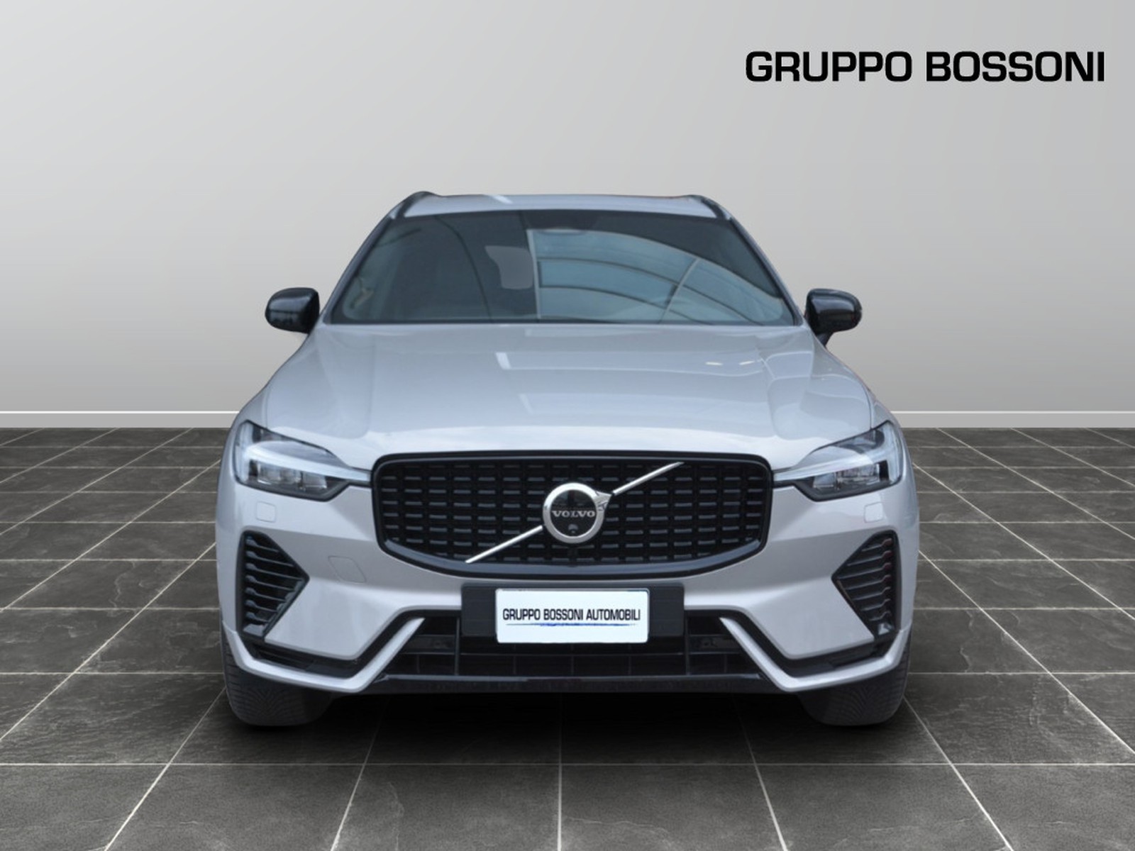 2 - Volvo XC60 2.0 t6 plug-in hybrid plus dark awd automatico