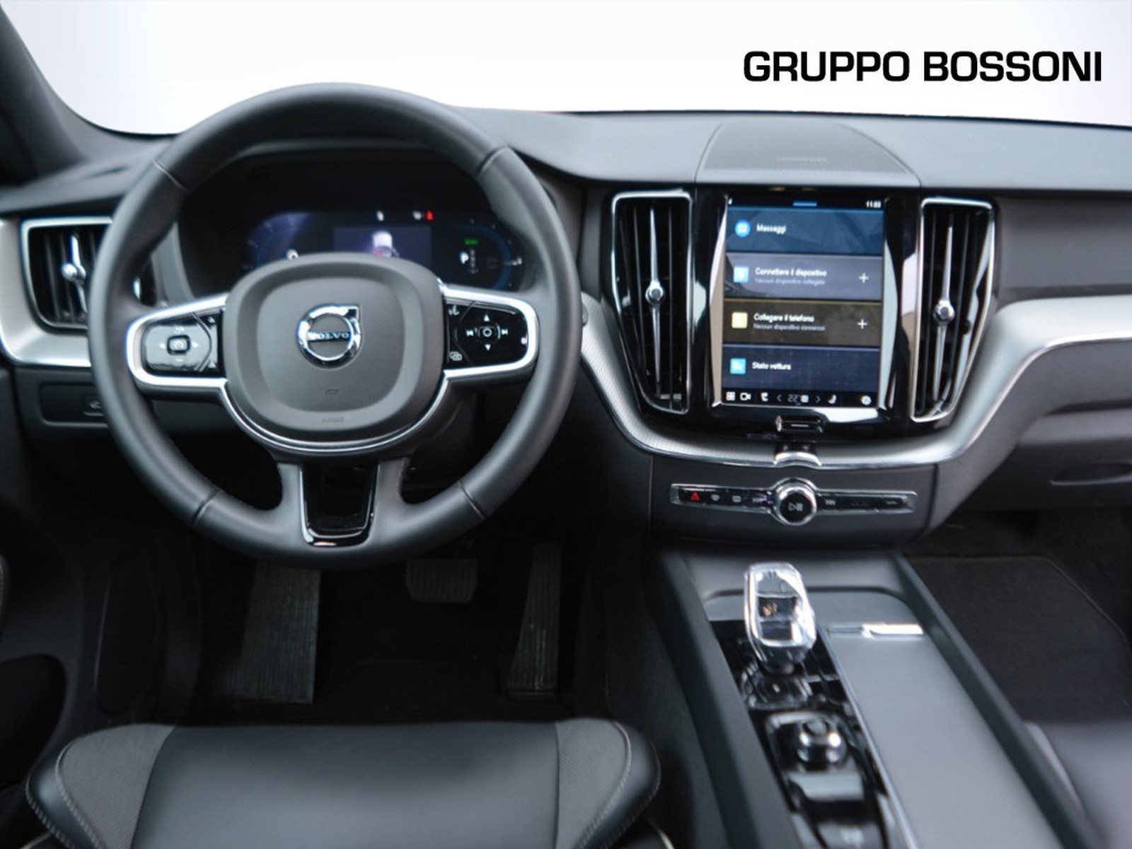9 - Volvo XC60 2.0 t6 plug-in hybrid plus dark awd automatico