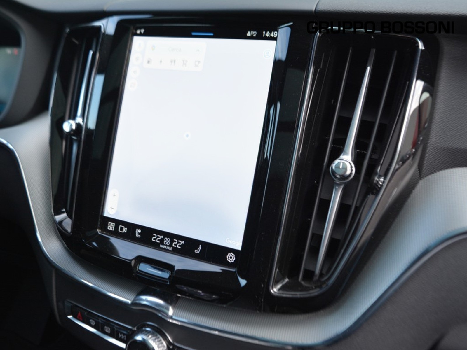 10 - Volvo XC60 2.0 t6 plug-in hybrid plus dark awd automatico