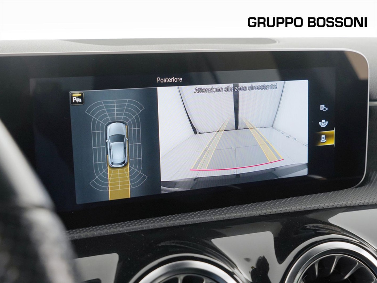 30 - Mercedes Classe A 250 premium 4matic 7g-dct