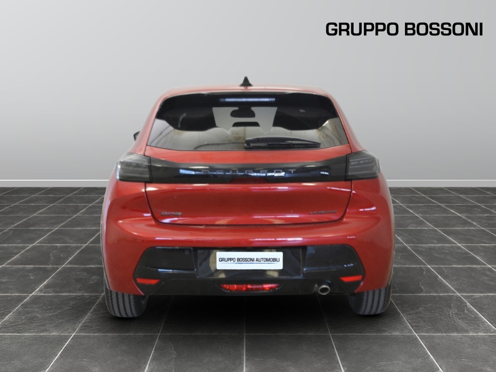 4 - Peugeot 208 1.2 hybrid 48v 110cv gt e-dcs6