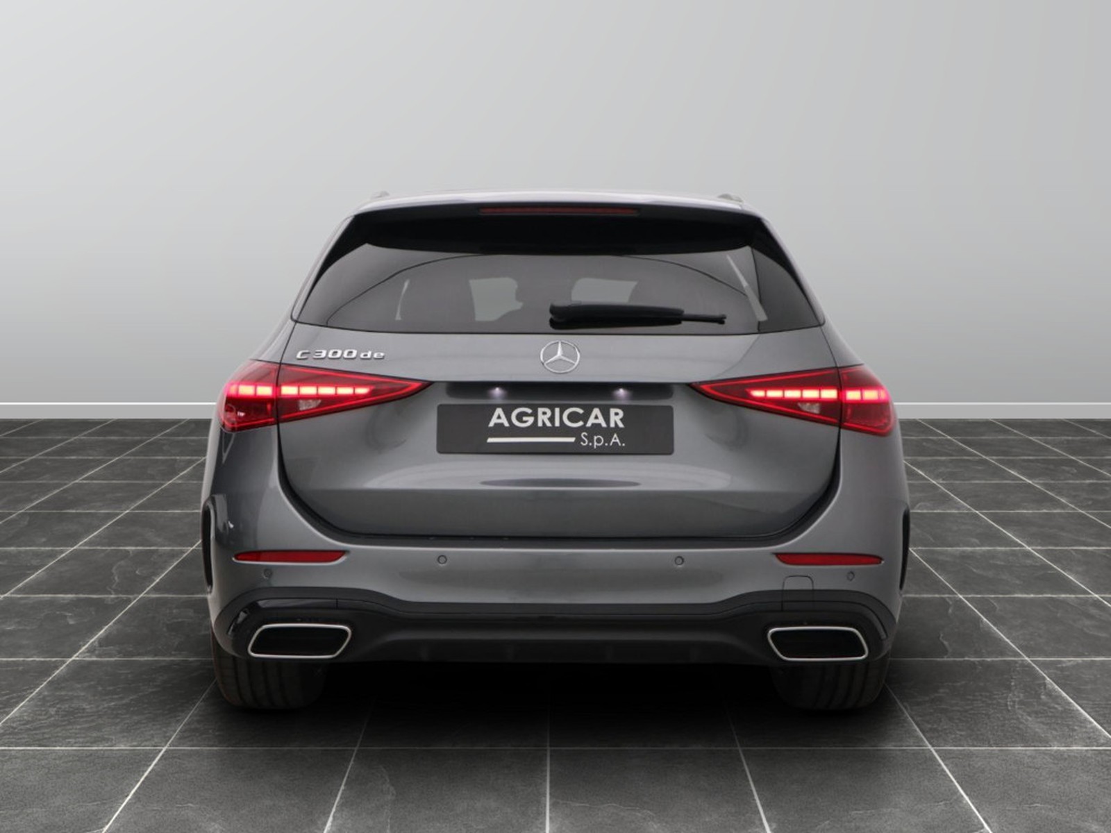 6 - Mercedes Classe C station wagon 300 de plug in hybrid amg line advanced 9g-tronic