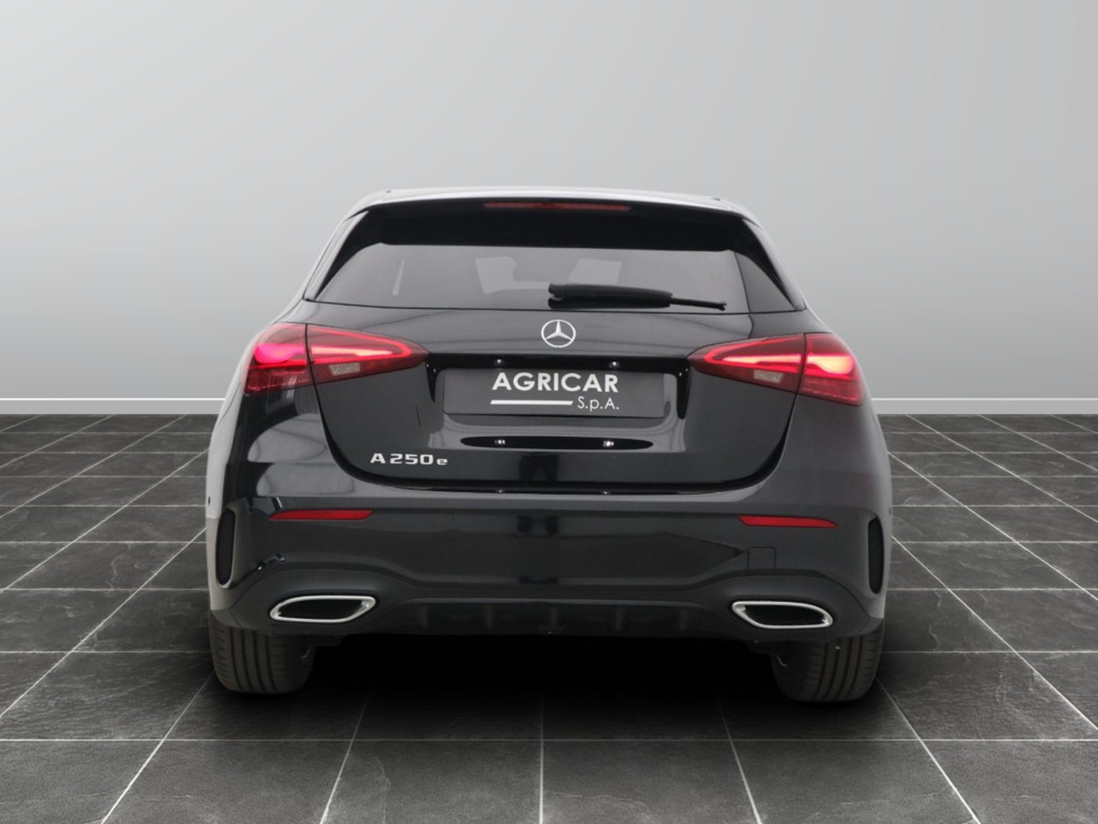 6 - Mercedes Classe A 250 e plug-in-hybrid amg line advanced plus speedshift dct amg 8g