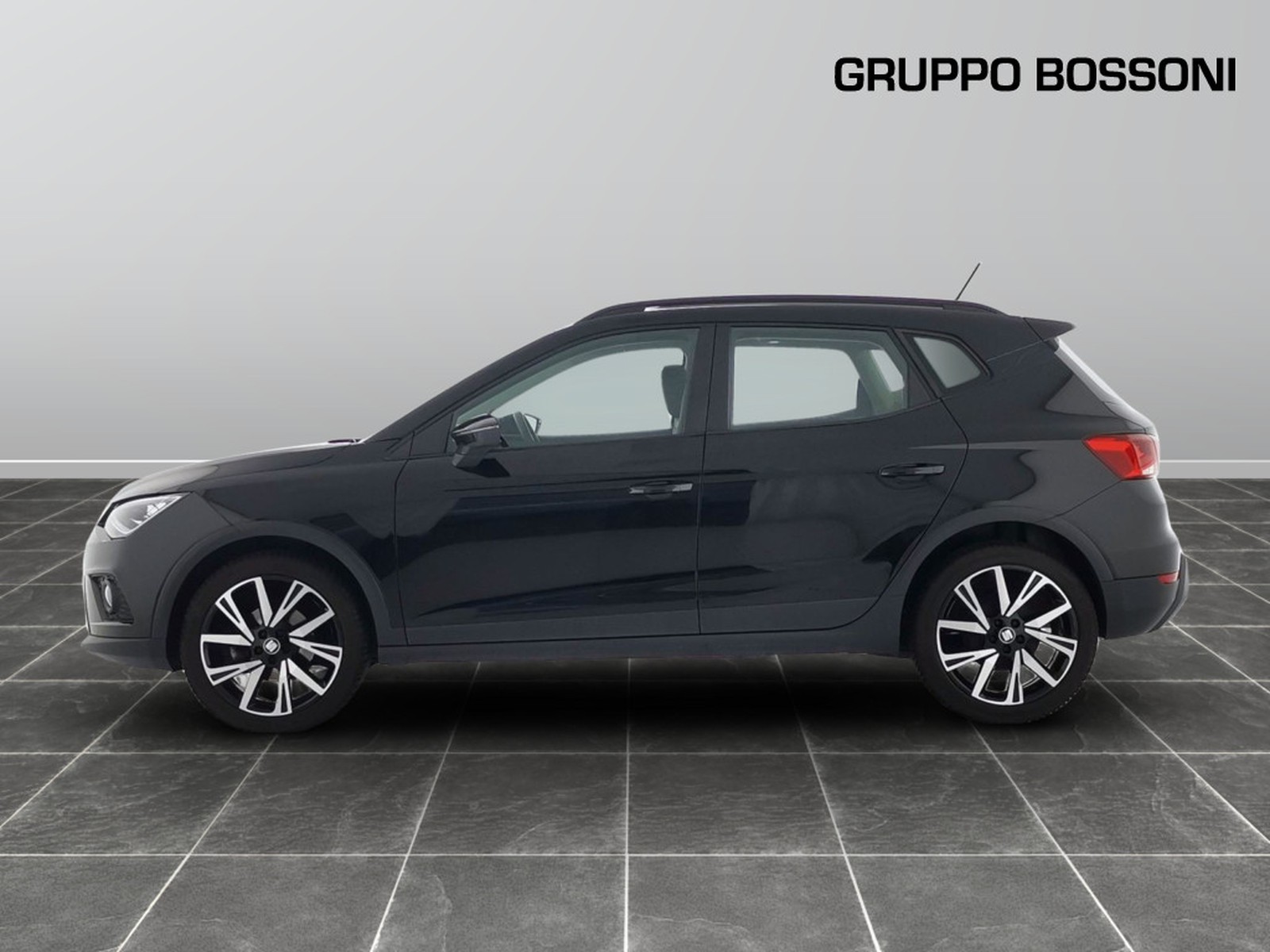 3 - Seat Arona 1.0 ecotsi 95cv black edition