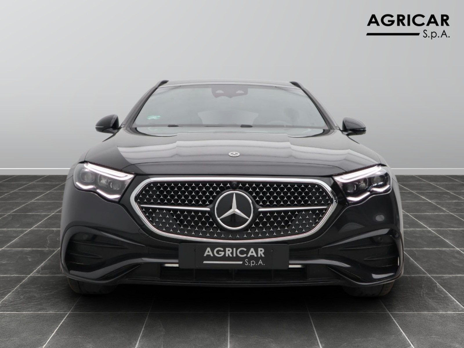 2 - Mercedes Classe E station wagon 300 de plug in hybrid amg line premium plus 4matic 9g-tronic