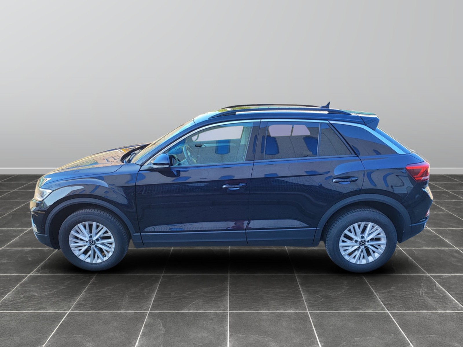 3 - Volkswagen T-Roc 2.0 tdi scr 115cv style