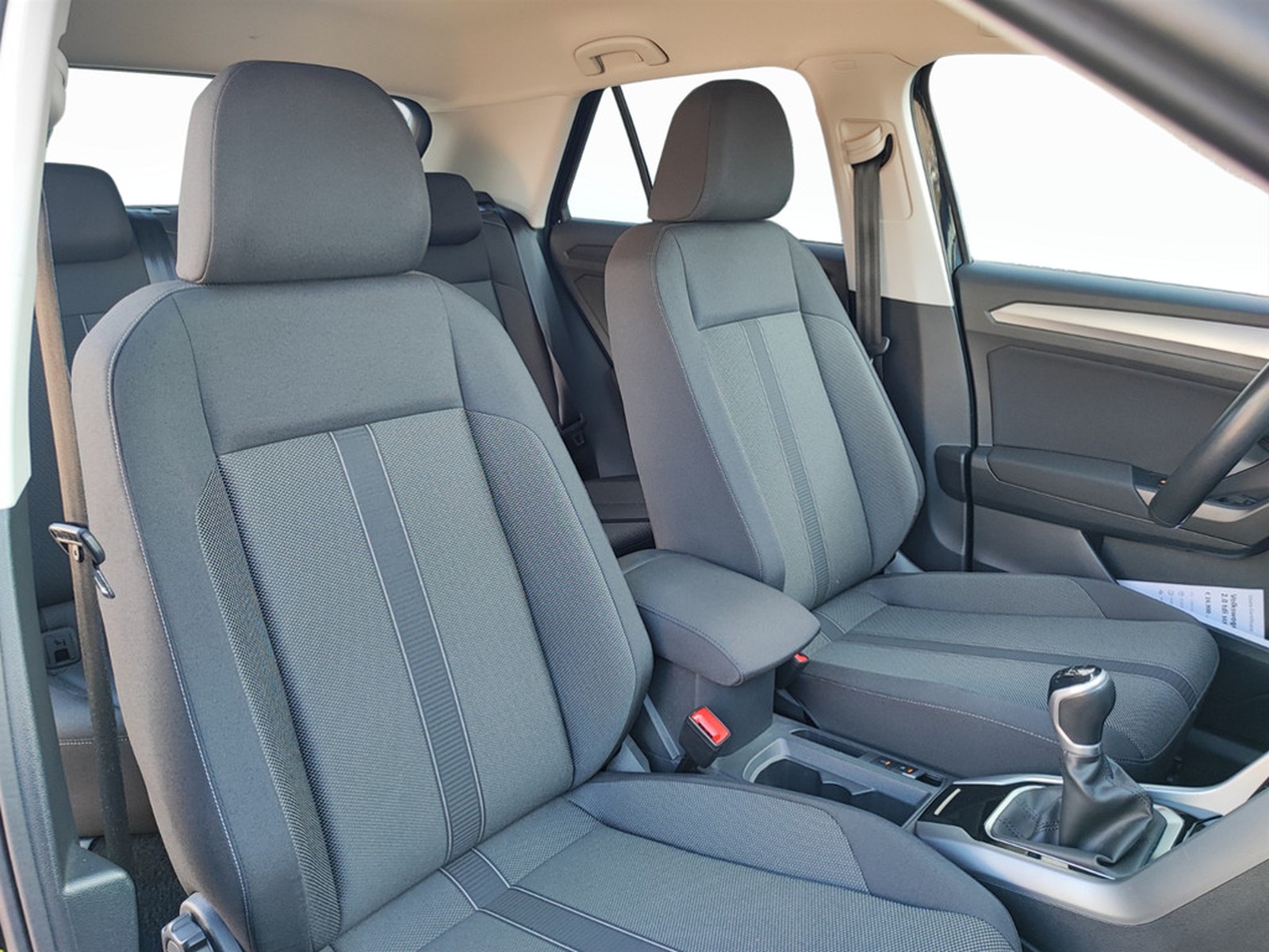 20 - Volkswagen T-Roc 2.0 tdi scr 115cv style