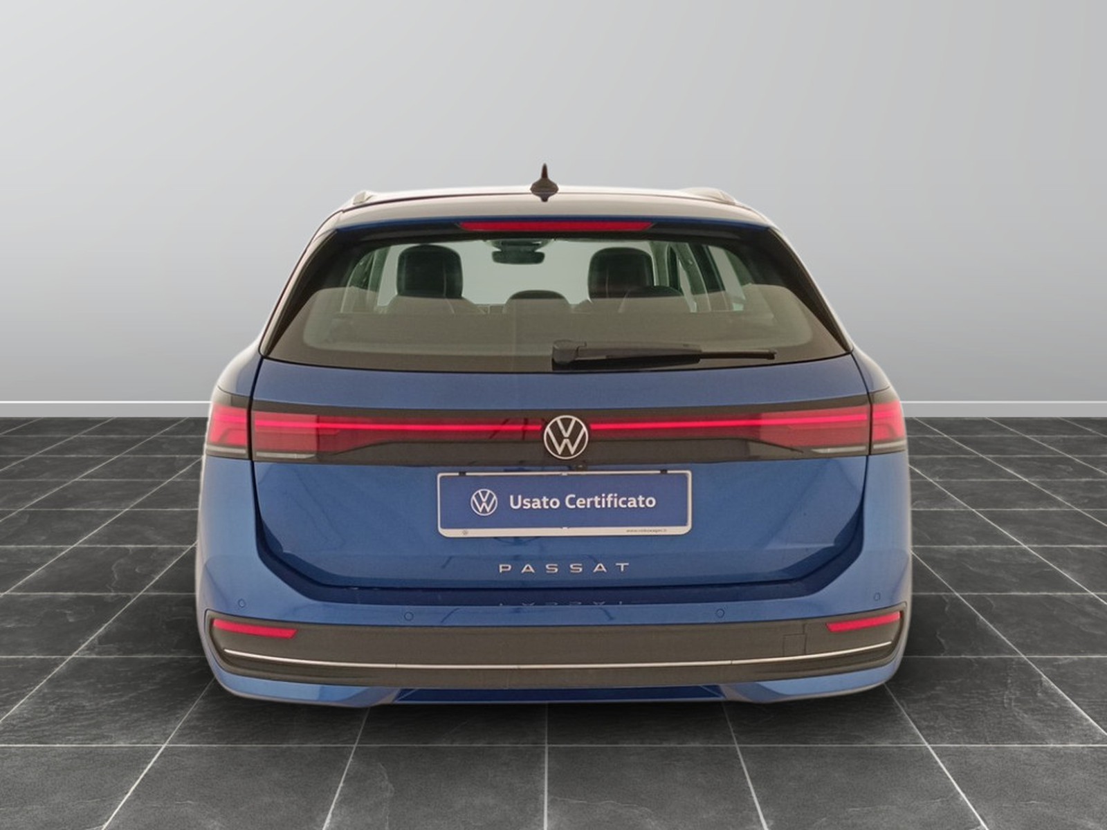 5 - Volkswagen Passat 2.0 tdi scr evo 150cv business