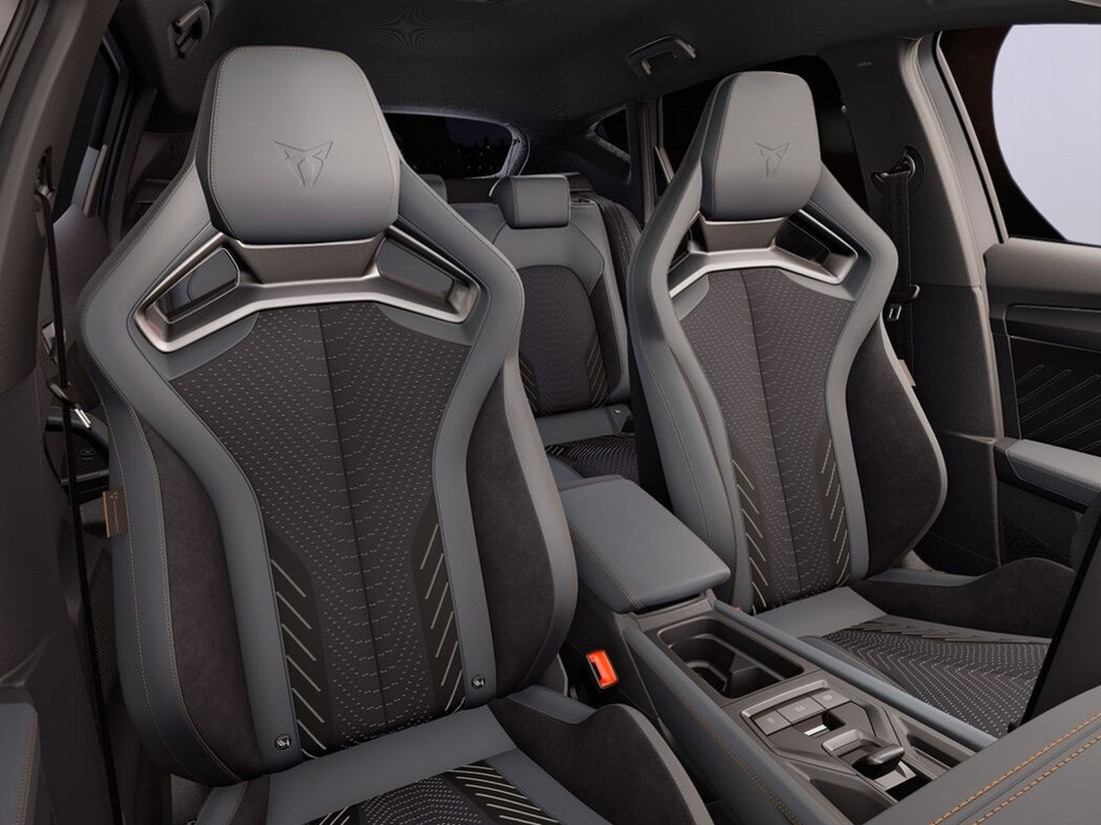 3 - Cupra Formentor 1.5 e-hybrid 272cv vz extreme dsg