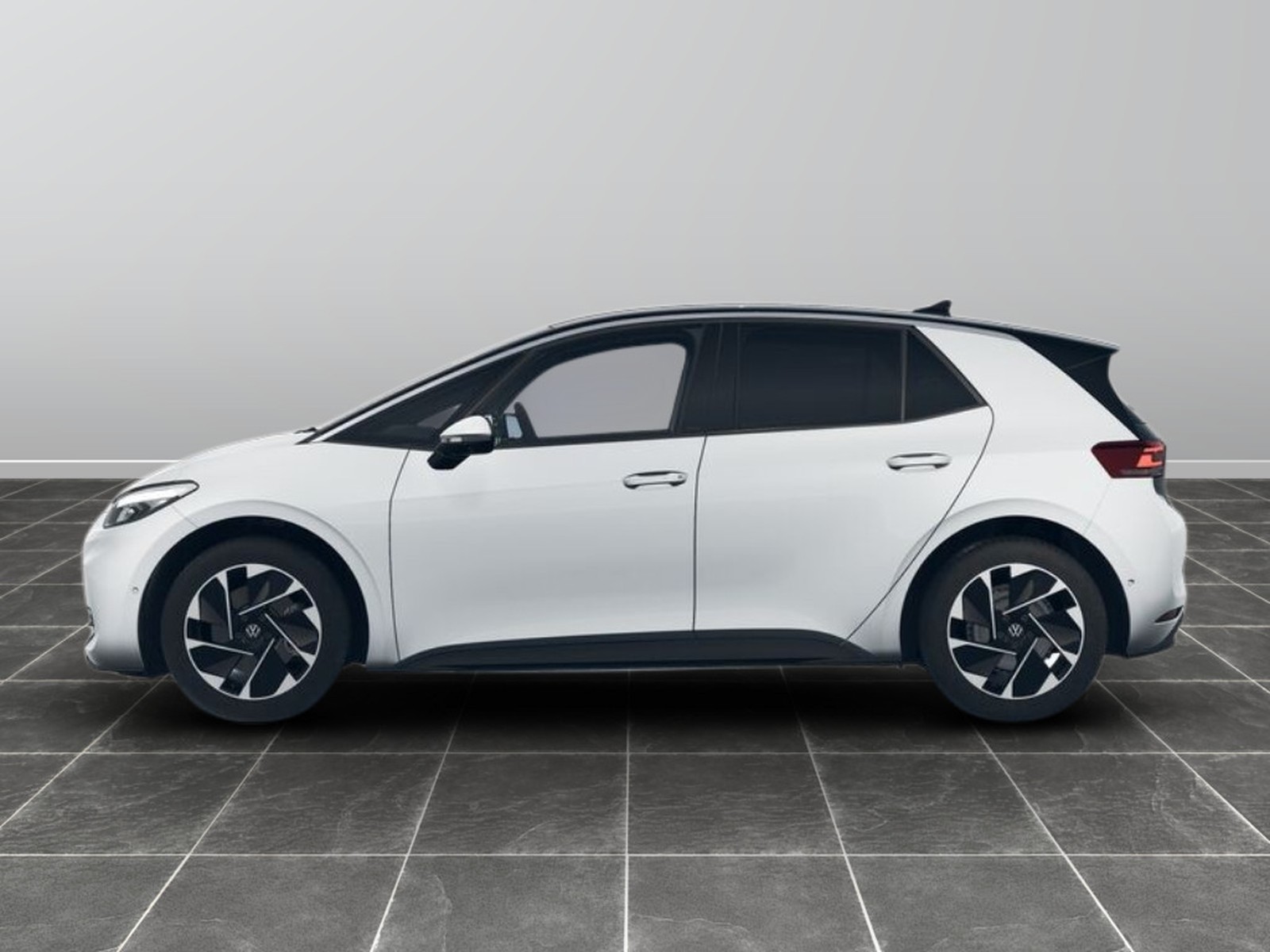 5 - Volkswagen ID.3 52 kwh pure edition plus