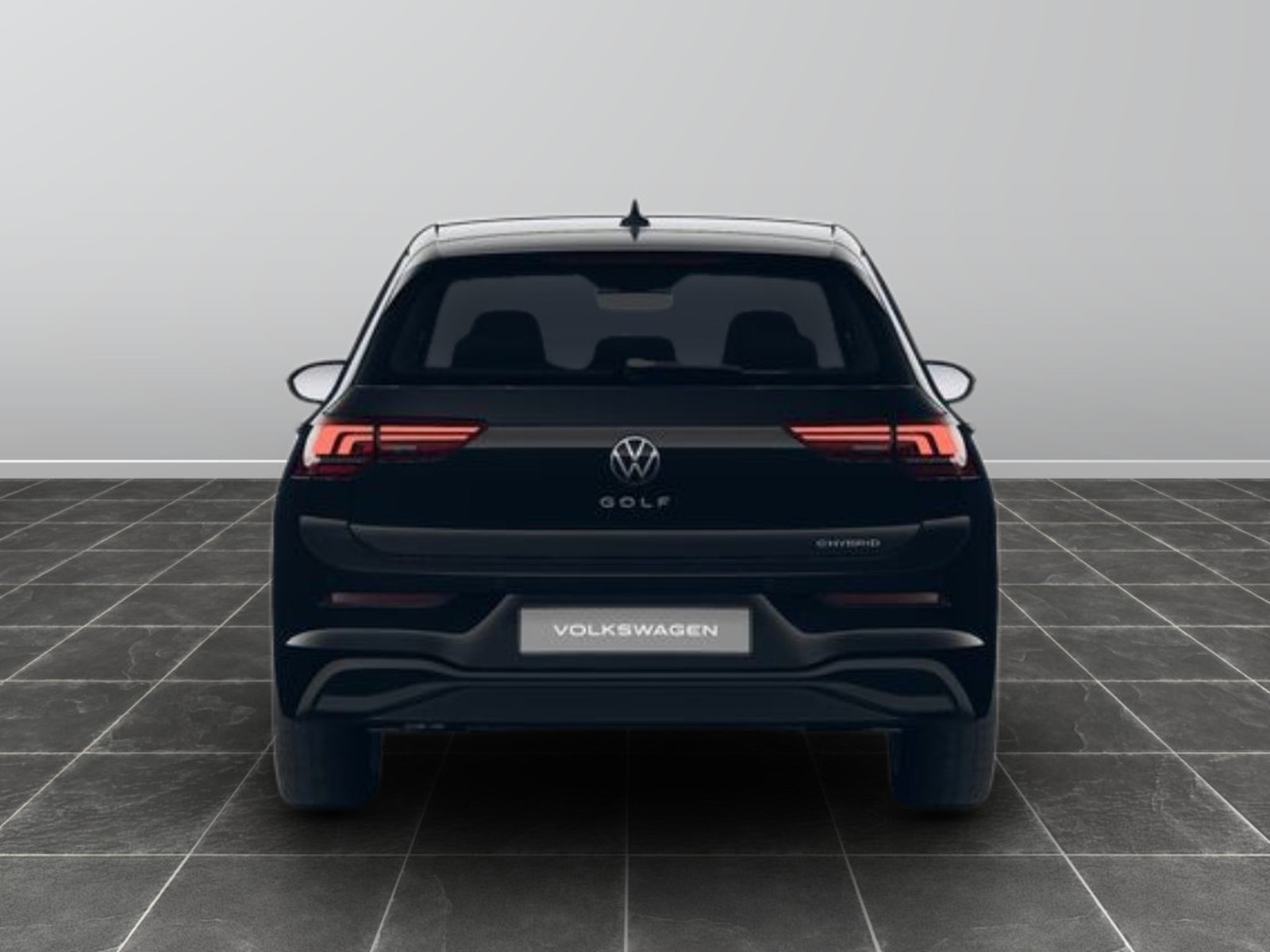 6 - Volkswagen Golf 1.5 tsi ehybrid 204cv edition plus dsg