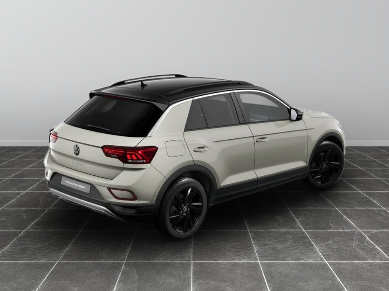 2 - Volkswagen T-Roc 2.0 tdi scr 150cv sport dsg