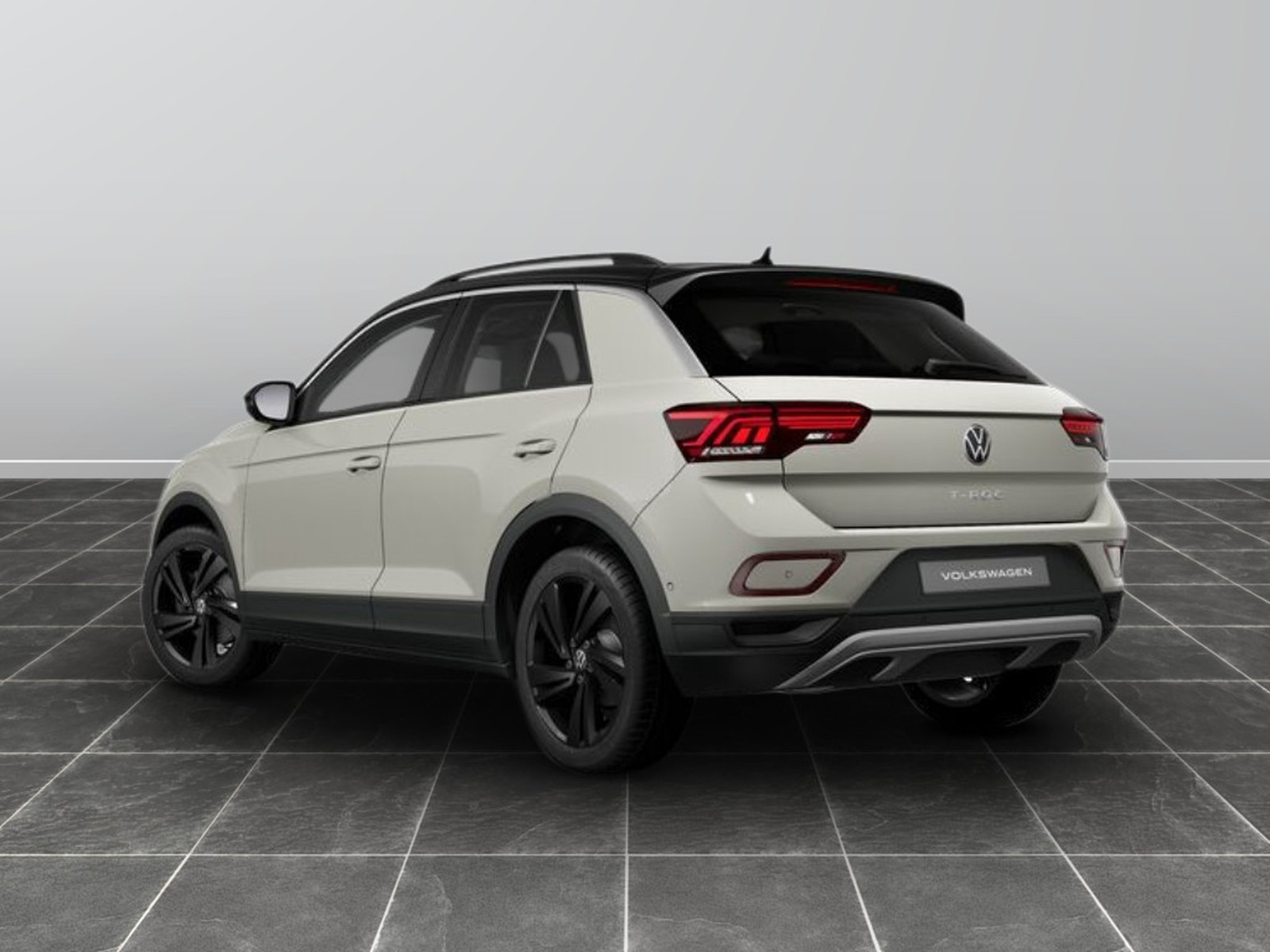 3 - Volkswagen T-Roc 2.0 tdi scr 150cv sport dsg