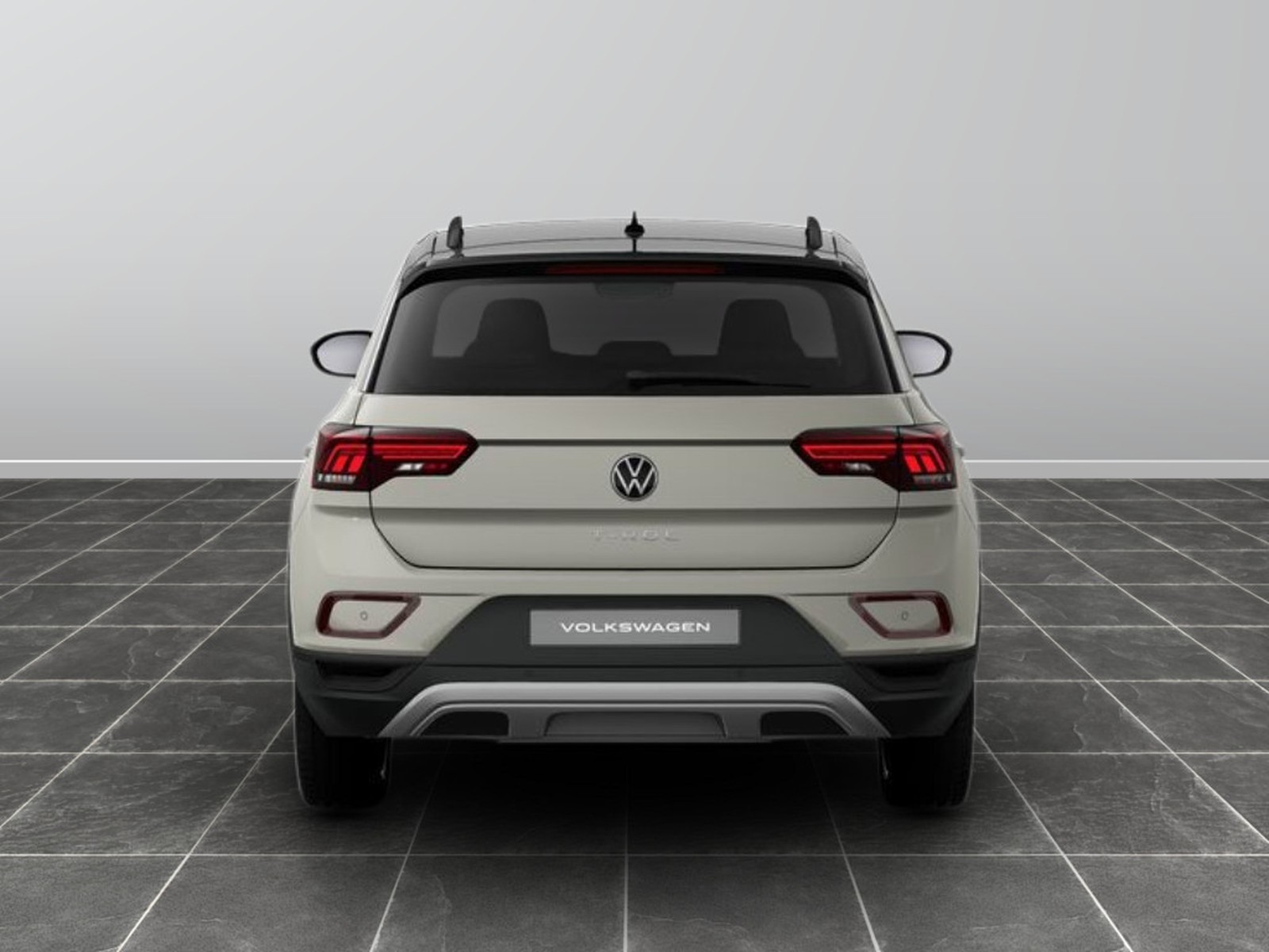 6 - Volkswagen T-Roc 2.0 tdi scr 150cv sport dsg