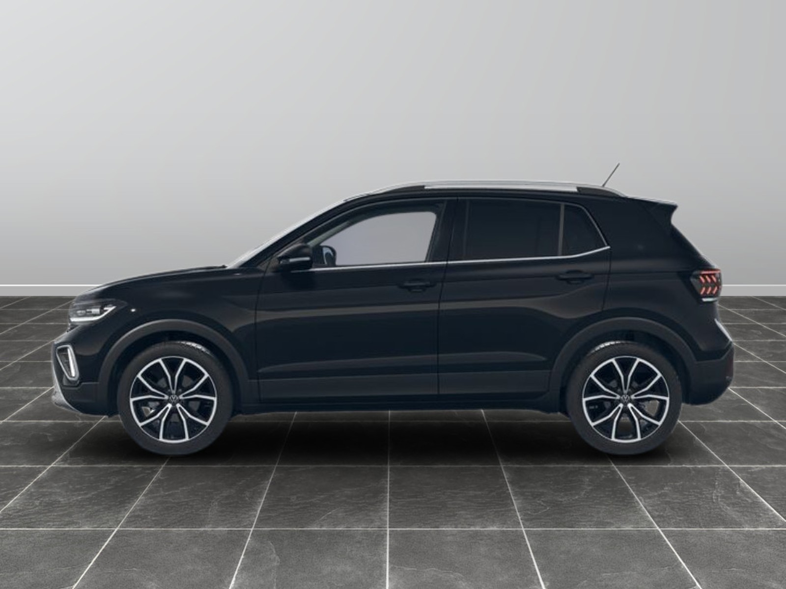 5 - Volkswagen T-Cross 1.0 tsi 115cv style