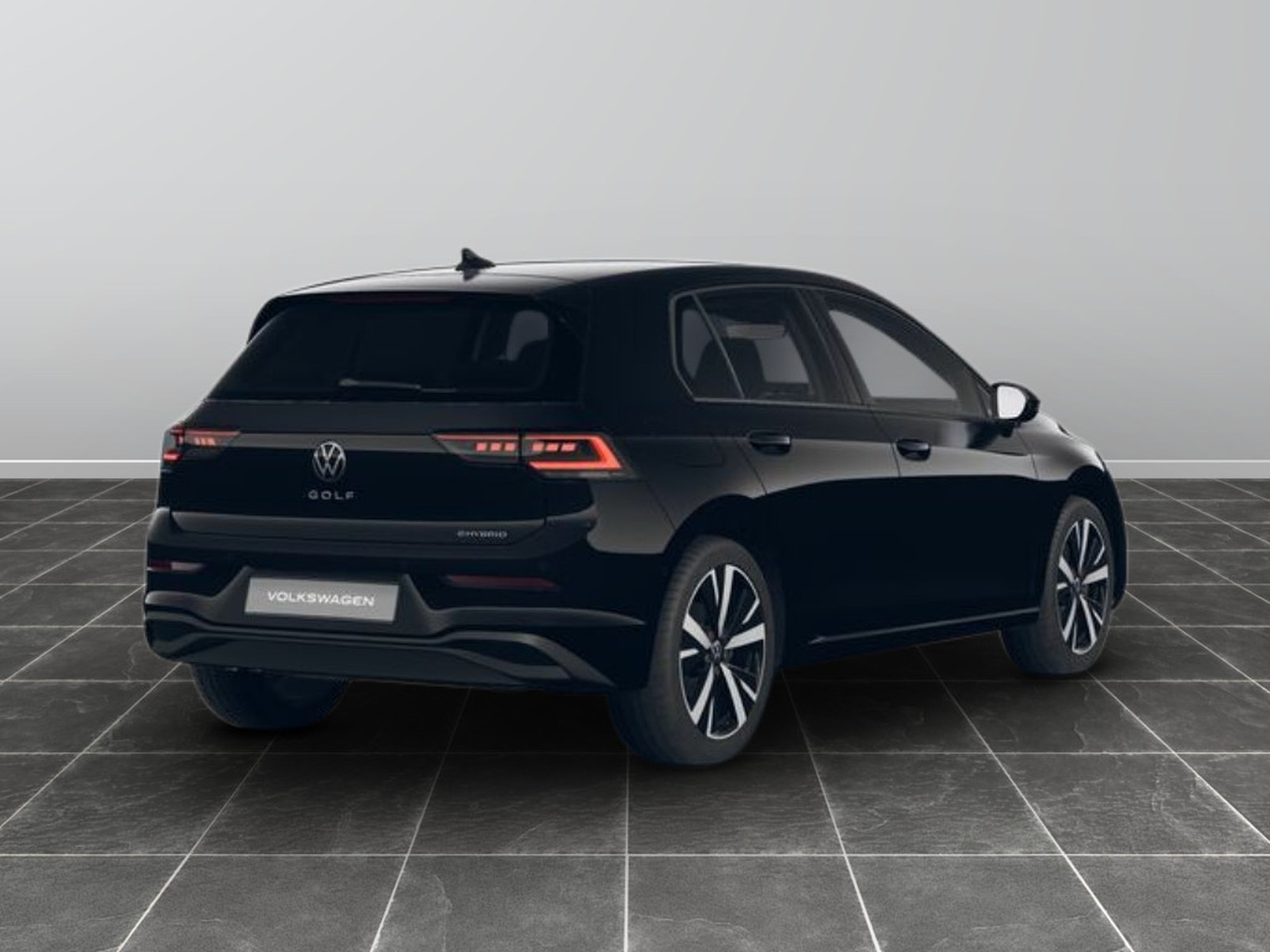 4 - Volkswagen Golf 1.5 tsi ehybrid 204cv edition plus dsg