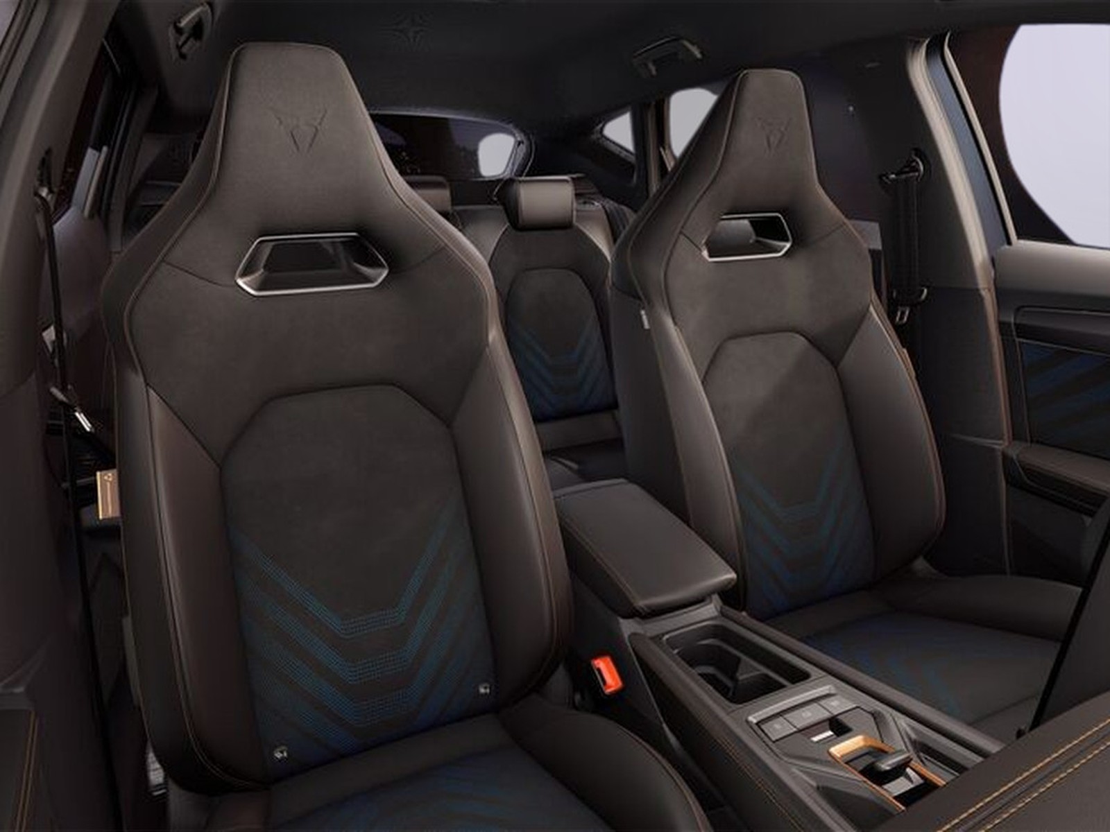 11 - Cupra Formentor 1.5 e-hybrid 204cv dark stone dsg