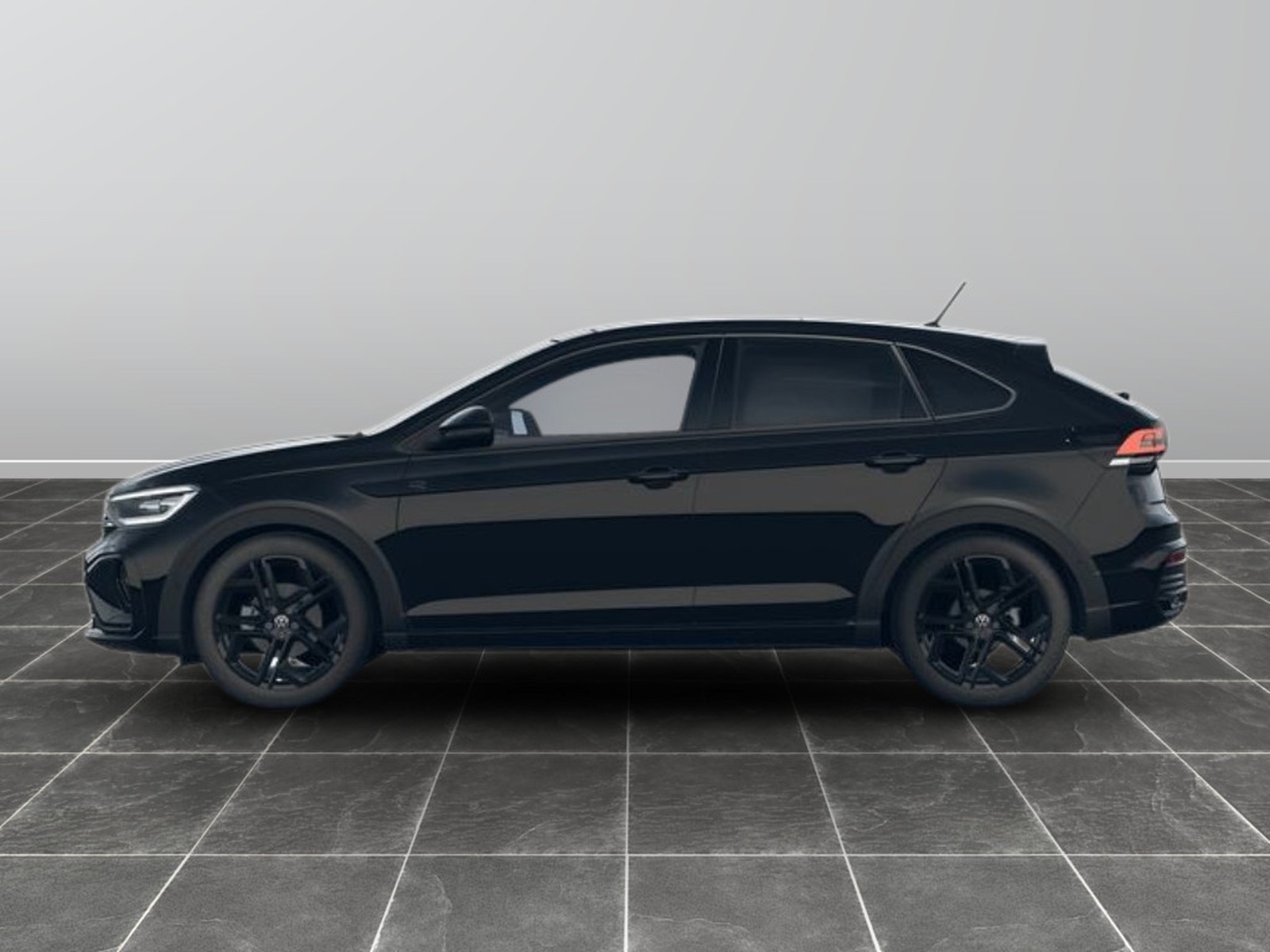 4 - Volkswagen Taigo 1.0 tsi 115cv r-line plus