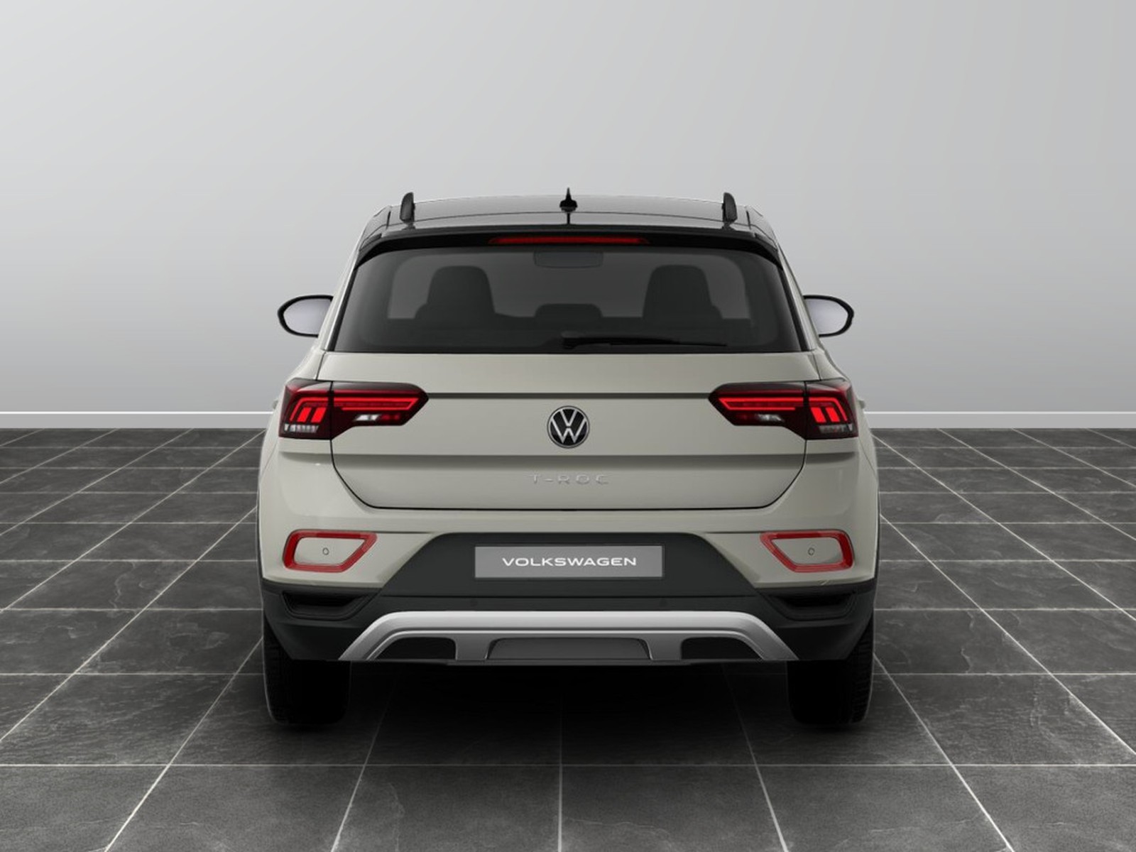 4 - Volkswagen T-Roc 1.5 tsi act life